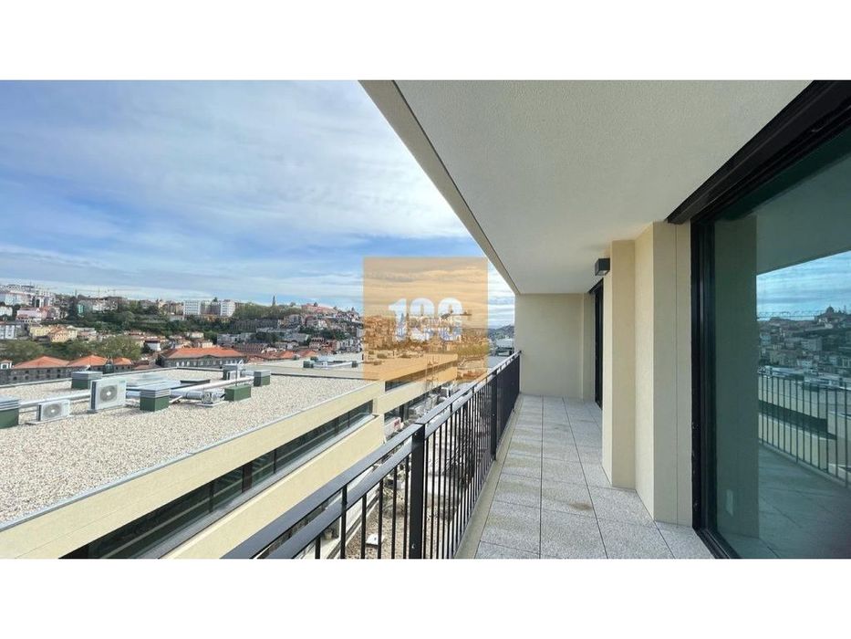 Moradia T2 duplex nova - Quinta de São Marcos