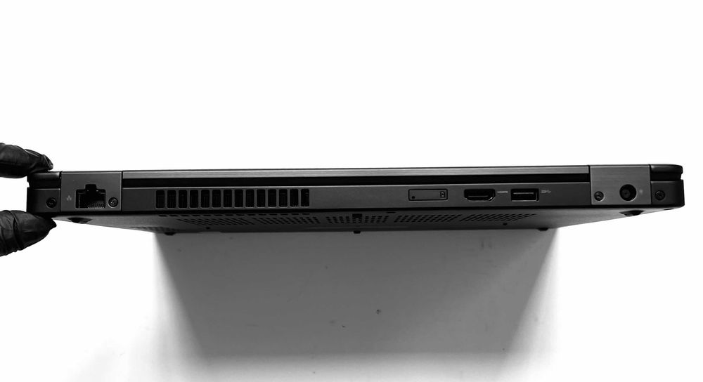 Ігровий Dell Latitude 5491, FHD, ips, i7-8850H, Ram 32Gb, SSD m2 512Gb