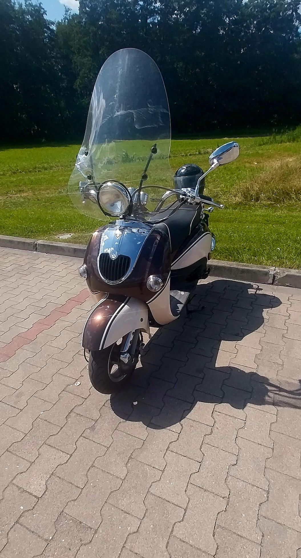 Skuter Vom Bella Milano 2015
