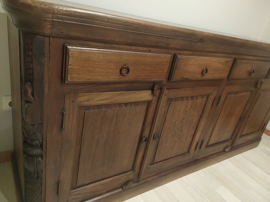 Aparador madeira