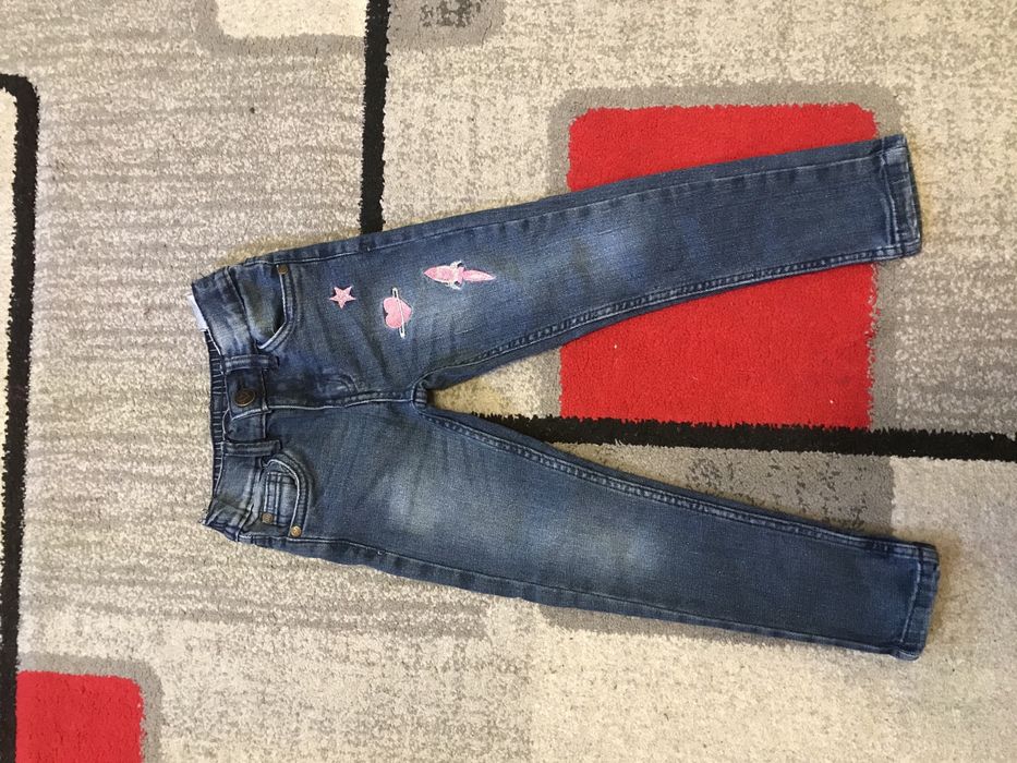 Spodnie jeansowe r.104 dla dziewczynki