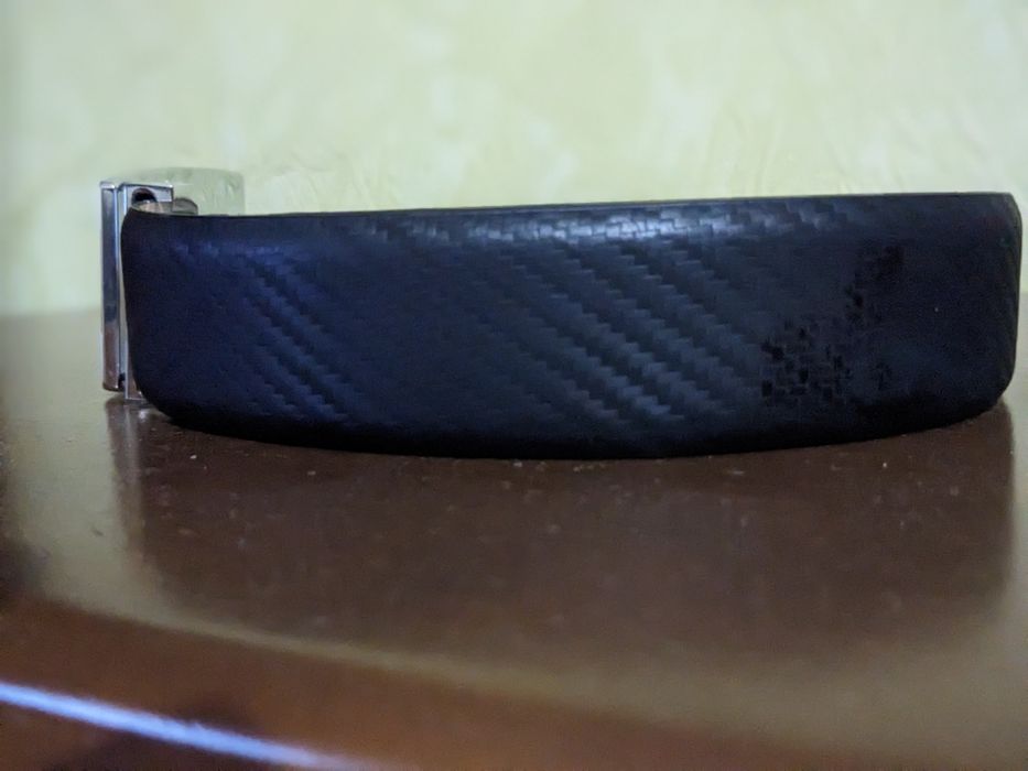 luciano Carvari. Пасок.