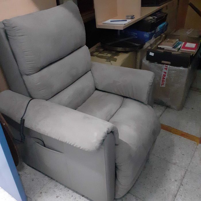Cadeirão super confortável em excelente estado