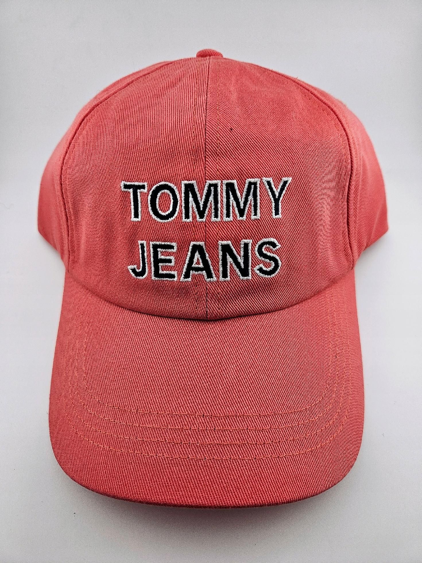 TOMMY HILFIGER Czapka z daszkiem