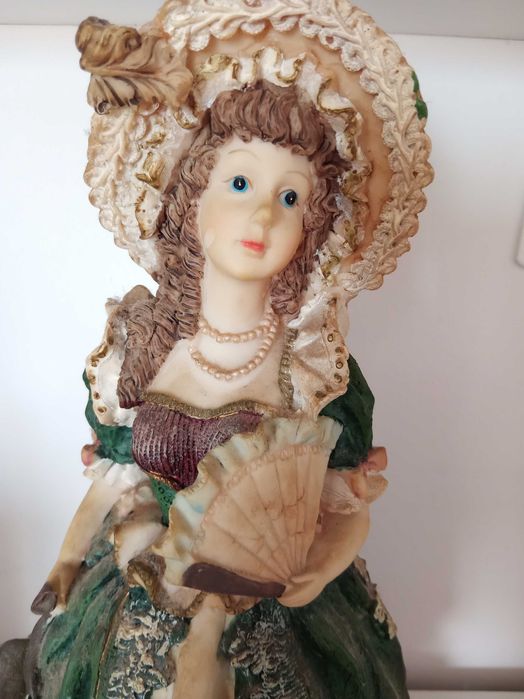 Figura resina Era Vitoriana Dama Antiga vintage 35cm, 1450g