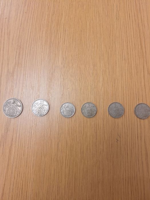 Pesetas raras de 1957 de 50; 25 e 5