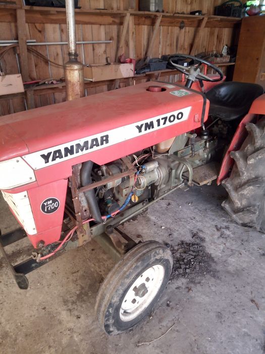 Продам трактор янмарь 1700.