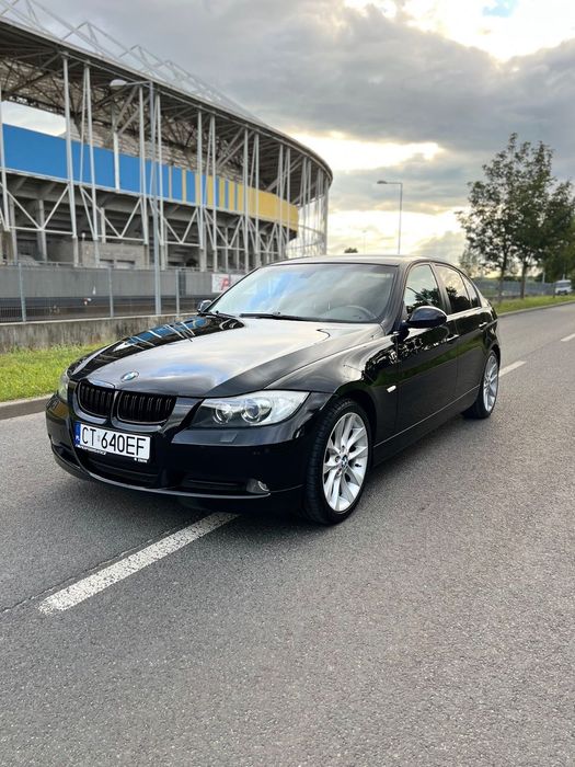 BMW Seria 3 BMW E90 318d 143 KM • 2008 r. • 240 000 km • Rozrząd po wymianie • Fel