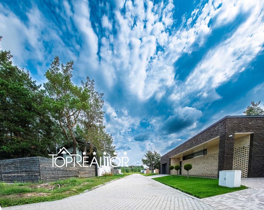 Продам сучасний будинок у селищі River park