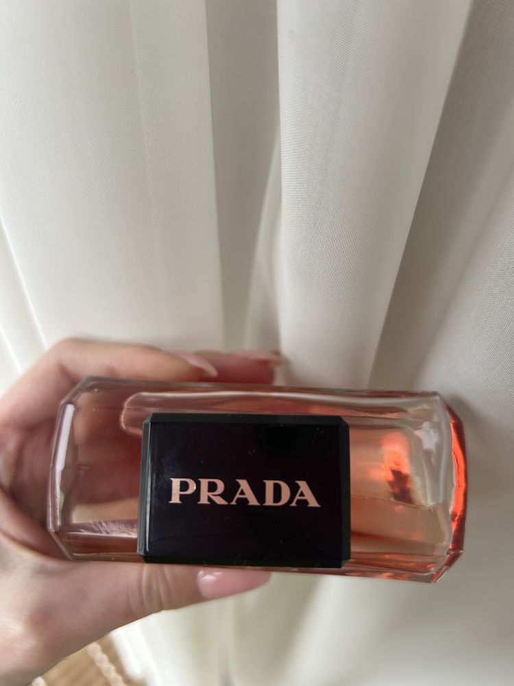 парфум PRADA PARADOXE intense