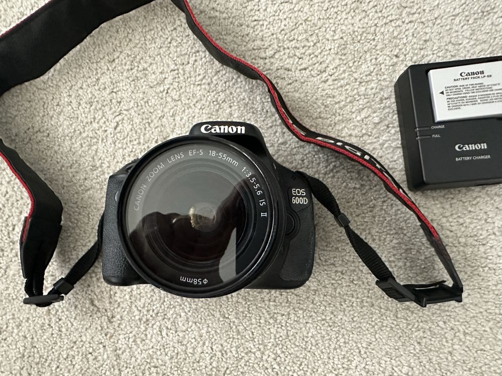 Canon 600d maquina fotografica
