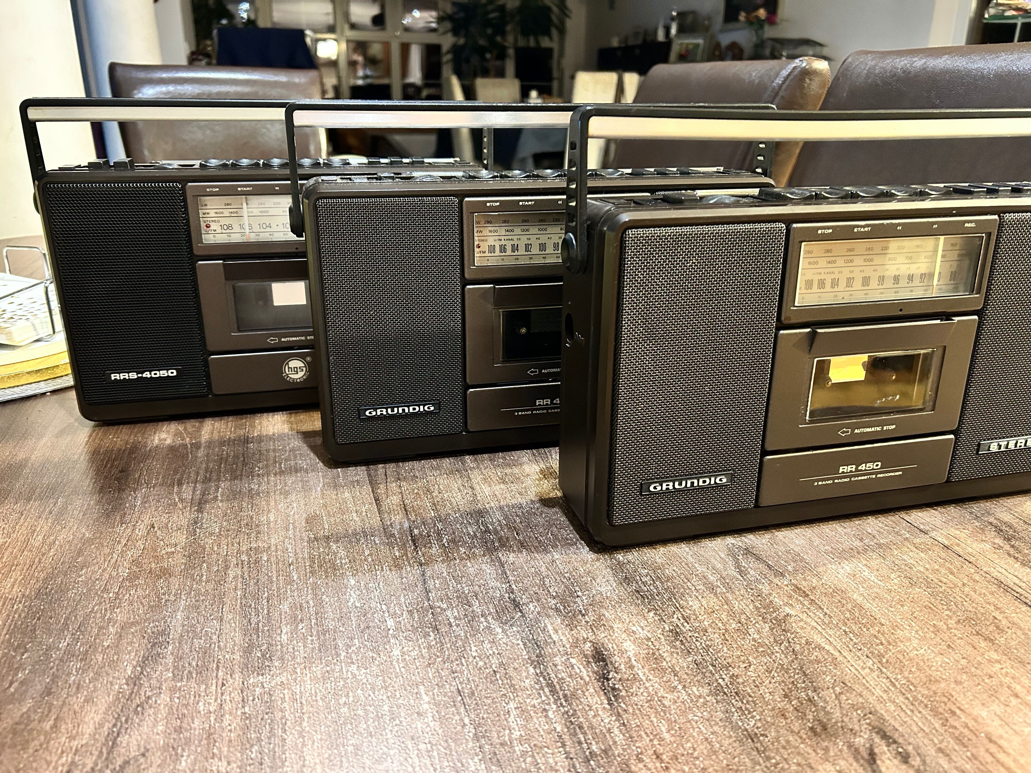 Grundig RR450 taki sam jak UNITRA Kasprzak RMS451 lub HGS RRS-4050