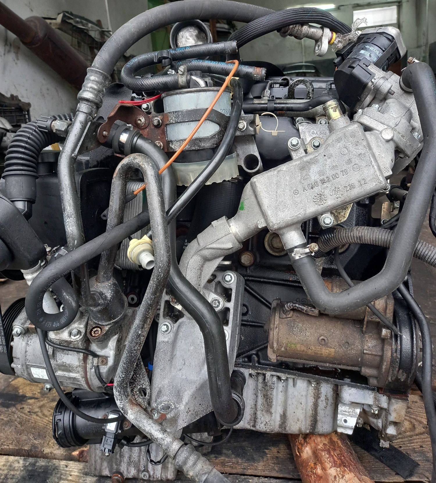 Двигун Mercedes Vito A639 111 OM646 2.2CDI