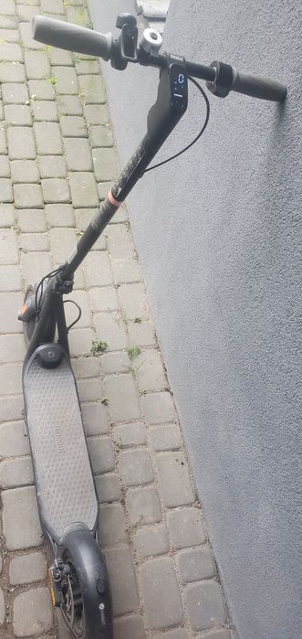 Hulajnoga elektryczna koła 10 cali super wygodna