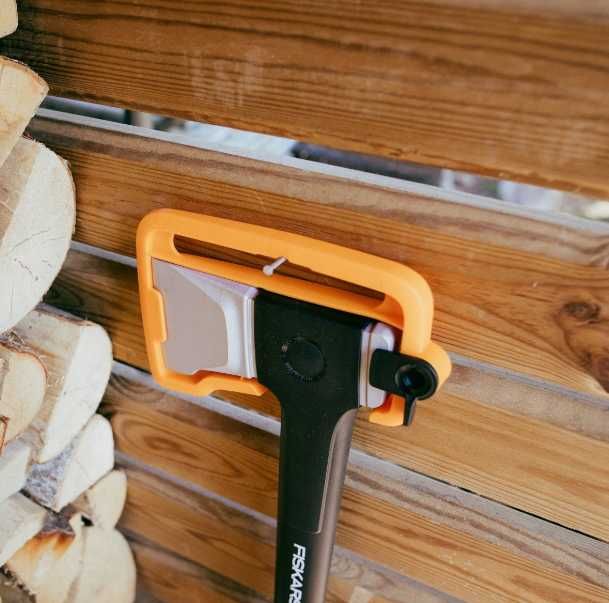 Сокира - колун Fiskars x 36 / топор фіскарс /  XL розмір