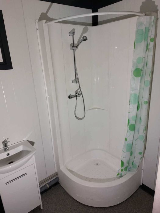 Kontener mieszkalny z łazienką socj.sanitarny  6m x 3m