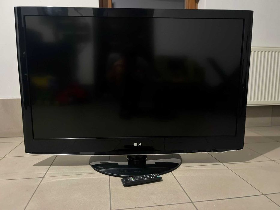 Telewizor LG 47 cali.