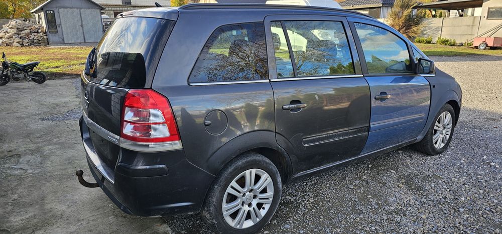 Opel Zafira 2012 r 1.7 Diesel 7 osób