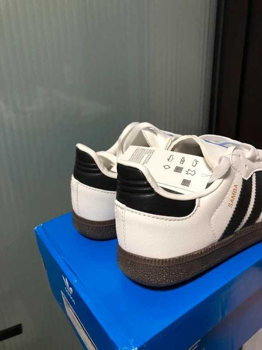 Buty Trampk Adidas_Samba_Vegan_White_Gum R.39