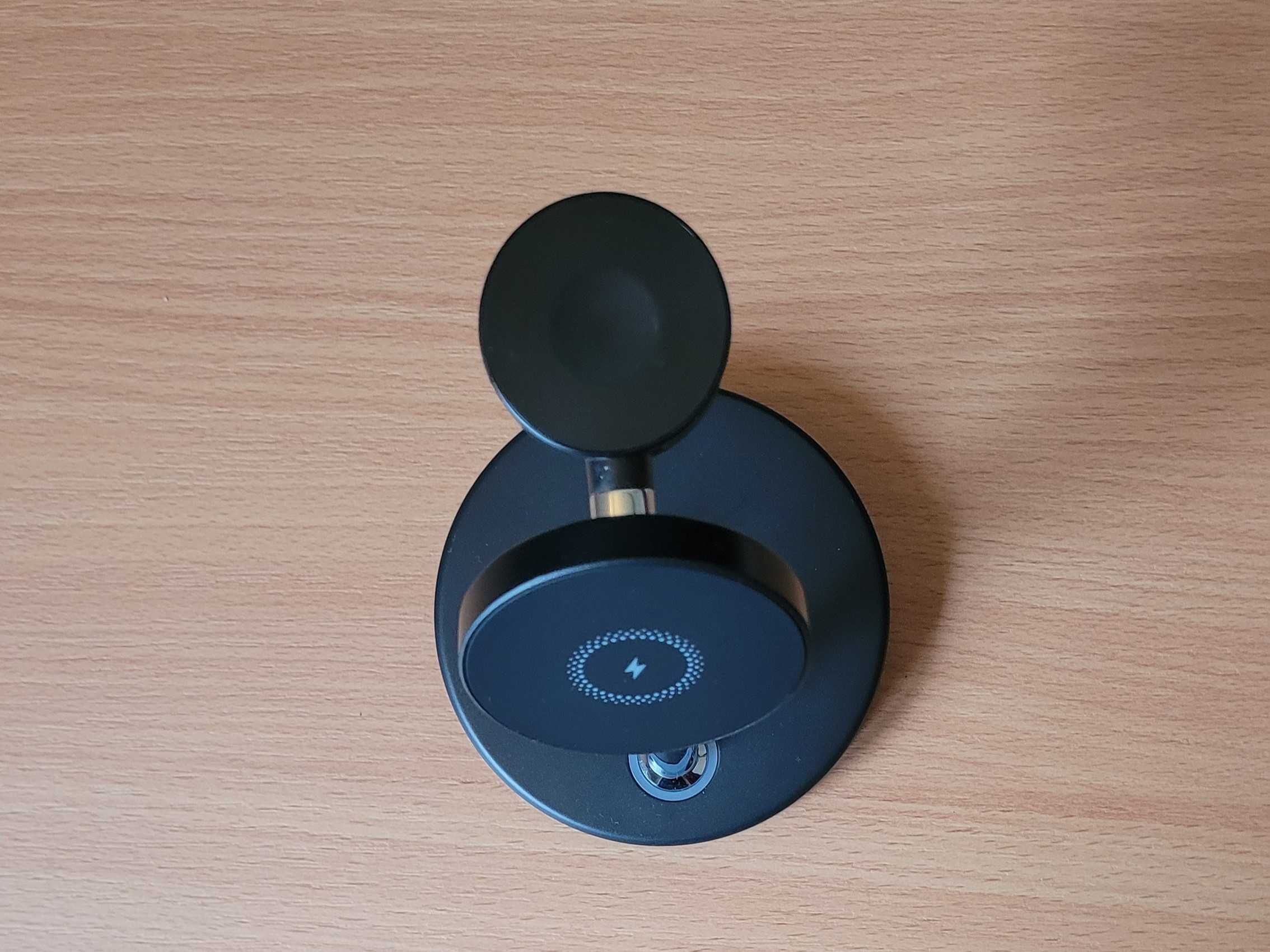 Stacja ładowania bezprzewodowego 3 w 1 dla iPhone Apple Watch AirPods