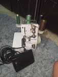 Overlock  4 nitkowy