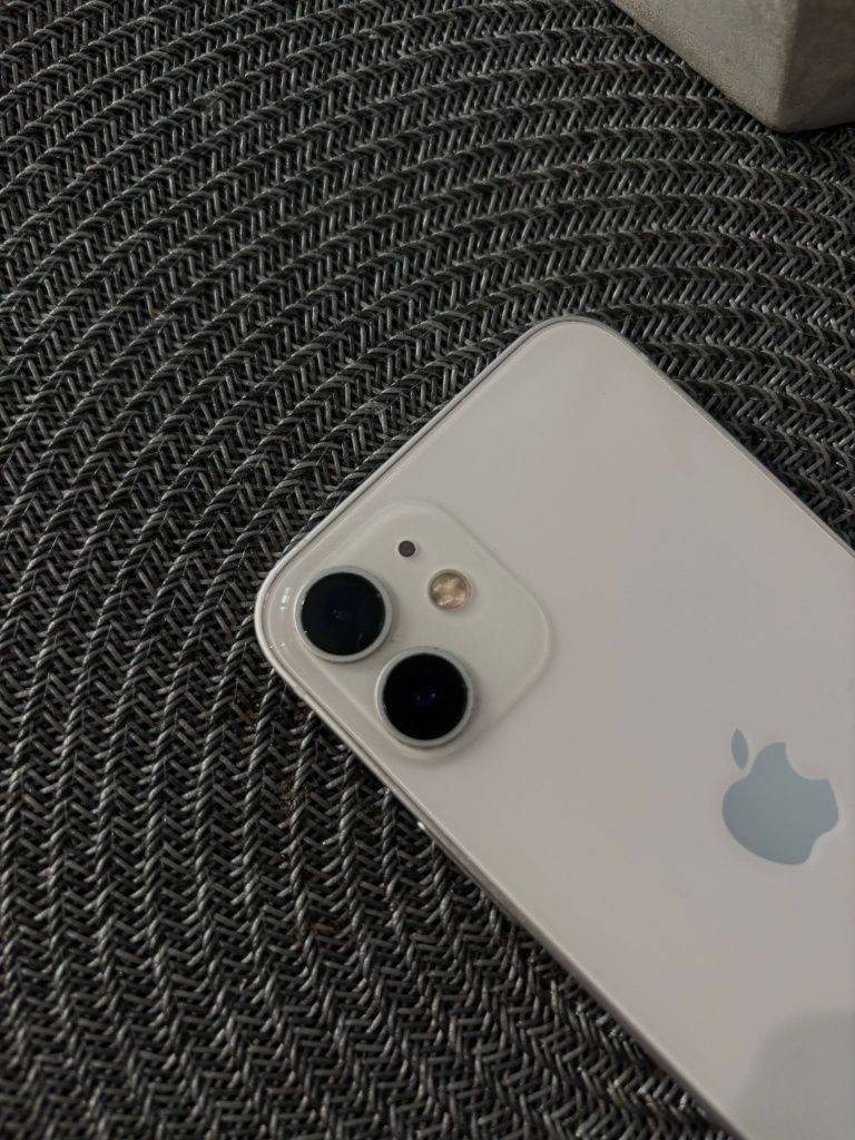 Apple Iphone 12 mini