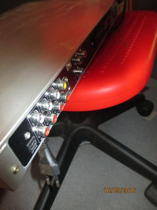 Leitor de DVD Electric.co para reparar ou para peças