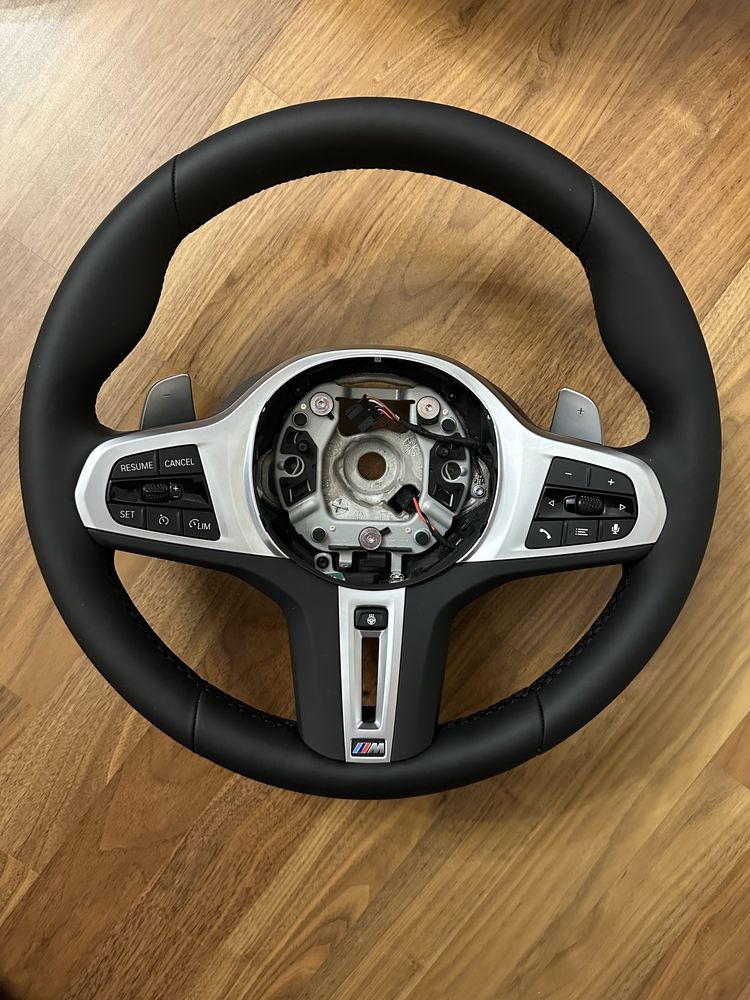 Нове М кермо руль BMW G01 G05 G11 G20 G30 G32 вібро та обігрів
