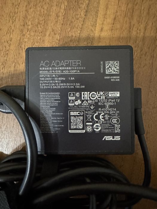 Блок живлення ASUS ROG 100W Type-C