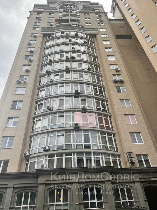 2 кімнатна квартира Дмитрівська 82 Вільна