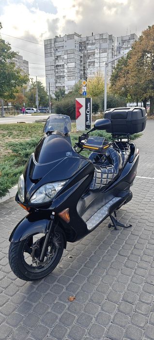 Honda Forza MF08 250