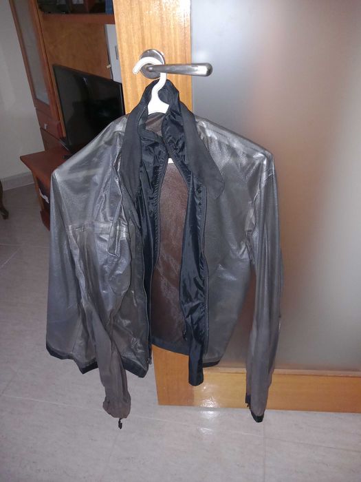 Vendo casaco XL de mota  com 2 forros (chuva e inverno)    ABS