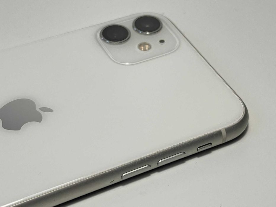 Apple iPhone 11 - 128 GB