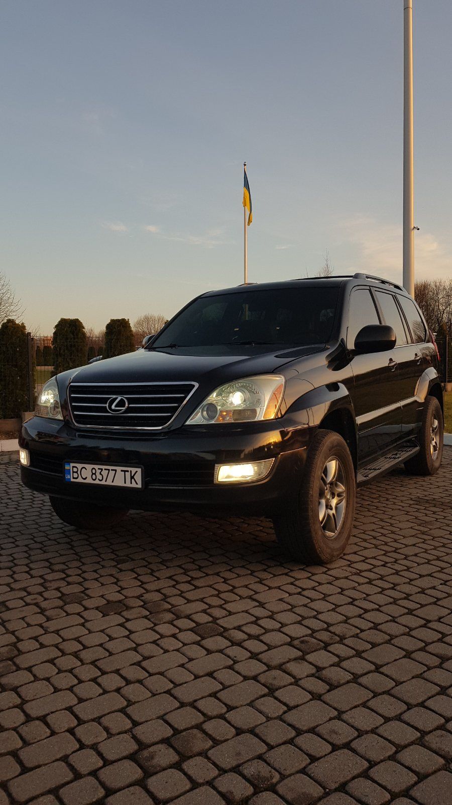 Лексус GX 470 Gaz benzun premium