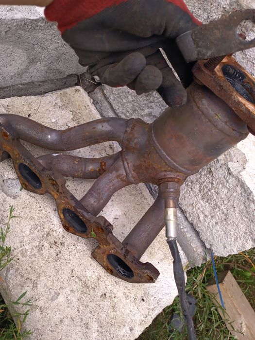 Kolektor katalizator seat toledo 2 1.6 benzyna