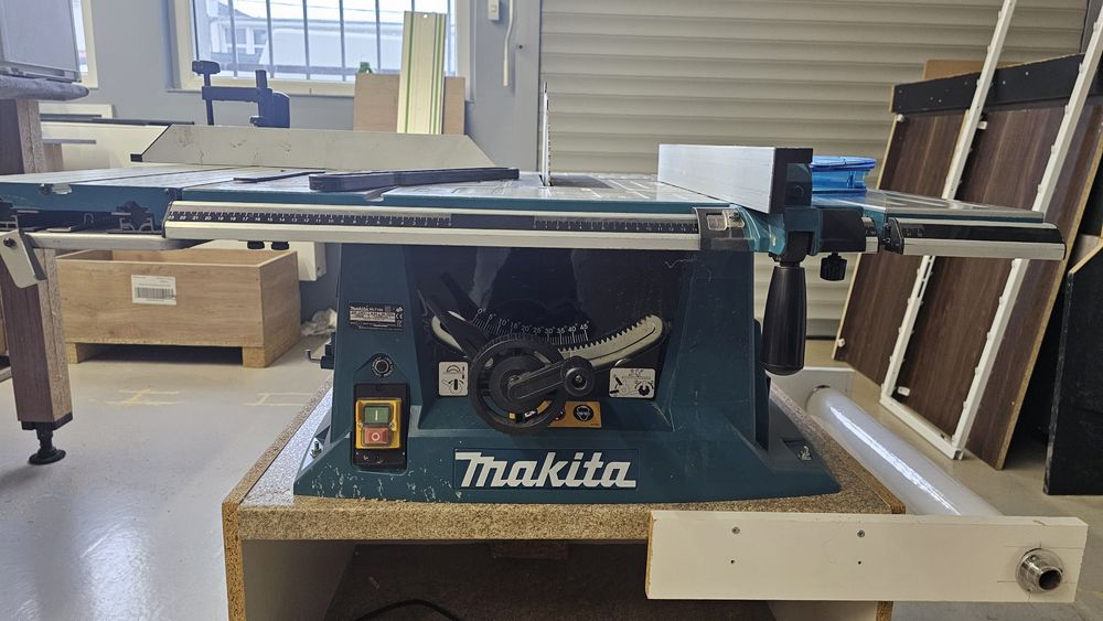 Makita MLT 100 pilarka stołowa 1500 W