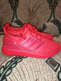 Кросівки Adidas червоні