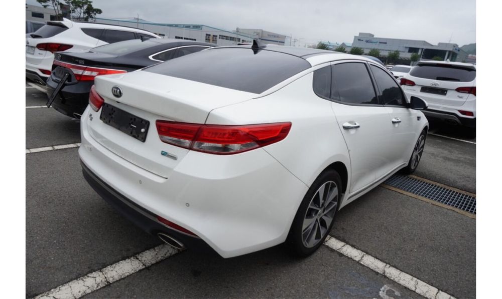 2017 рік KIA K5  з Кореї под УБД