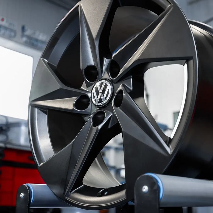 NOWE ORYGINALNE Felgi / Koła 17" - Volkswagen Arteon Bora Golf Passat