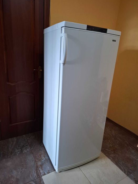 Морозильна камера ATLANT M-7103-090, 240 л