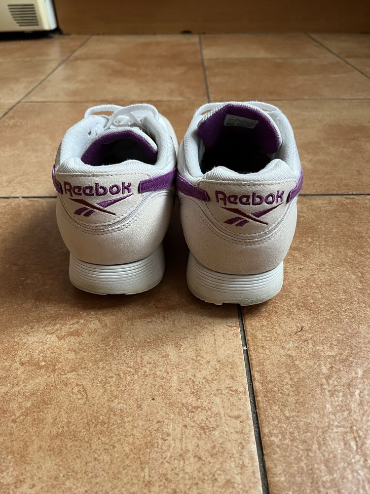 Reebok кросівки