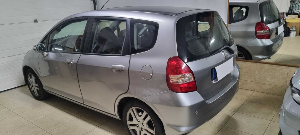 HONDA JAZZ GD5 1246 cilindrada a gasolina