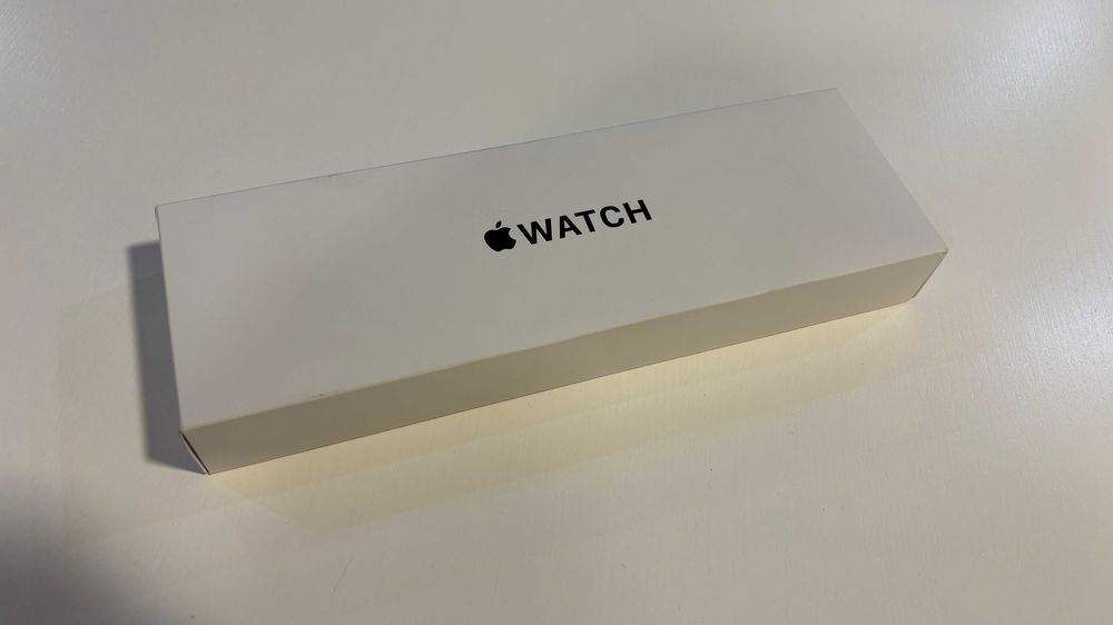 Apple Watch SE 3 GPS 44mm Luz das Estrelas (Selado)