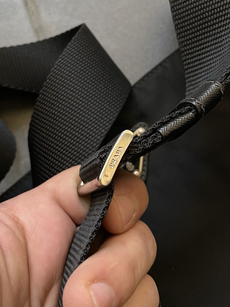 Bolsa Messenger Prada