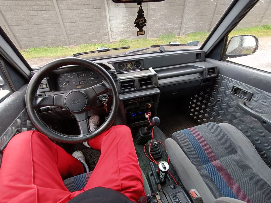 Daihatsu feroza 4x4 hak zdrowy!!