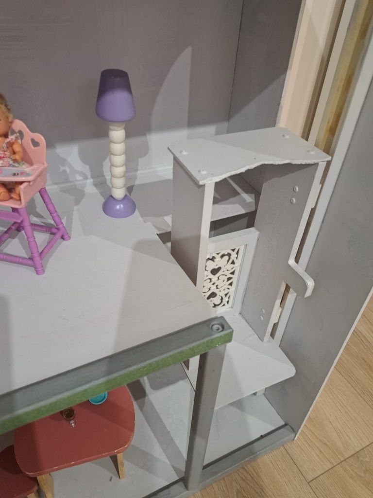 Duży domek dla lalek Barbie