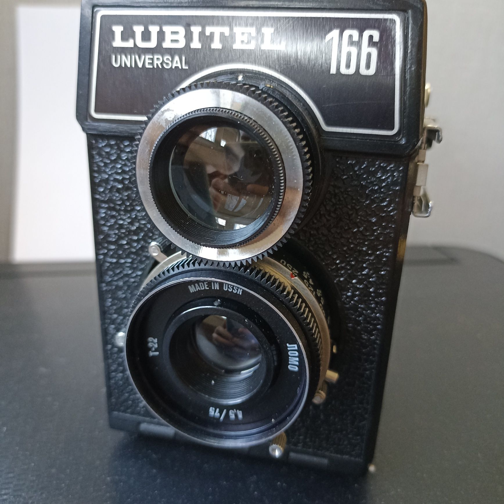 Продам фотоапарат Lubitel 166 universal