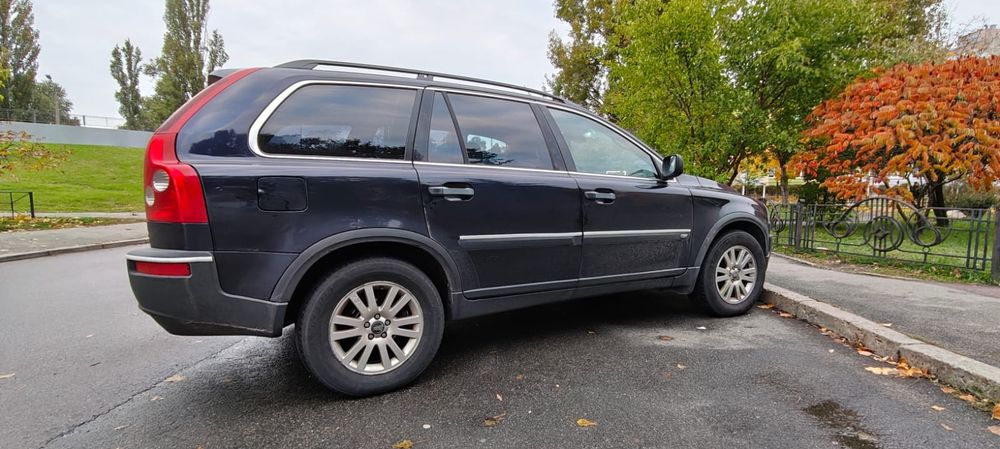 Volvo XC 90 2.4 дизель механіка повний привід