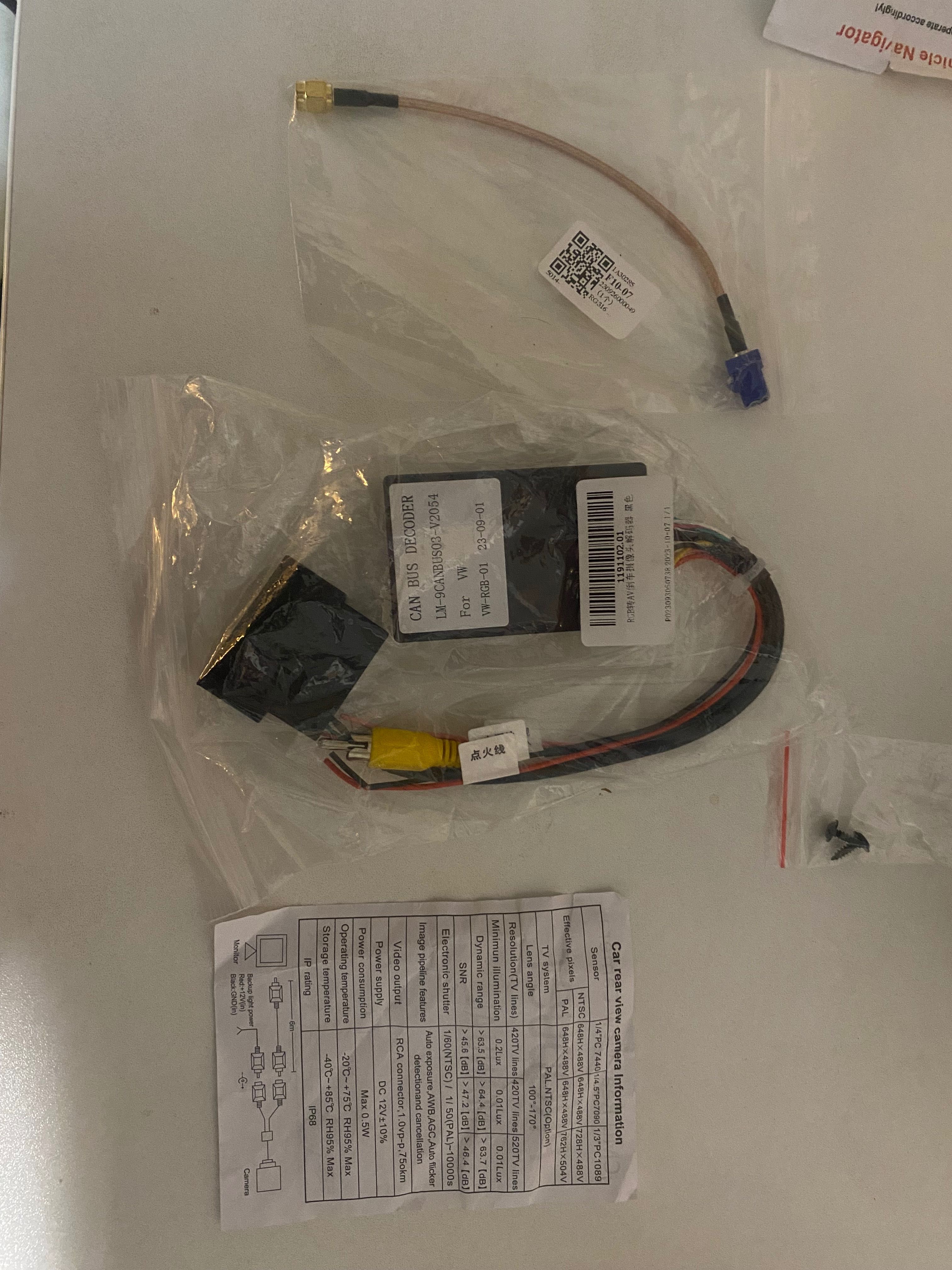 Multimedialny Odtwarzacz Samochodowy z Androidem – Model SHA16/23