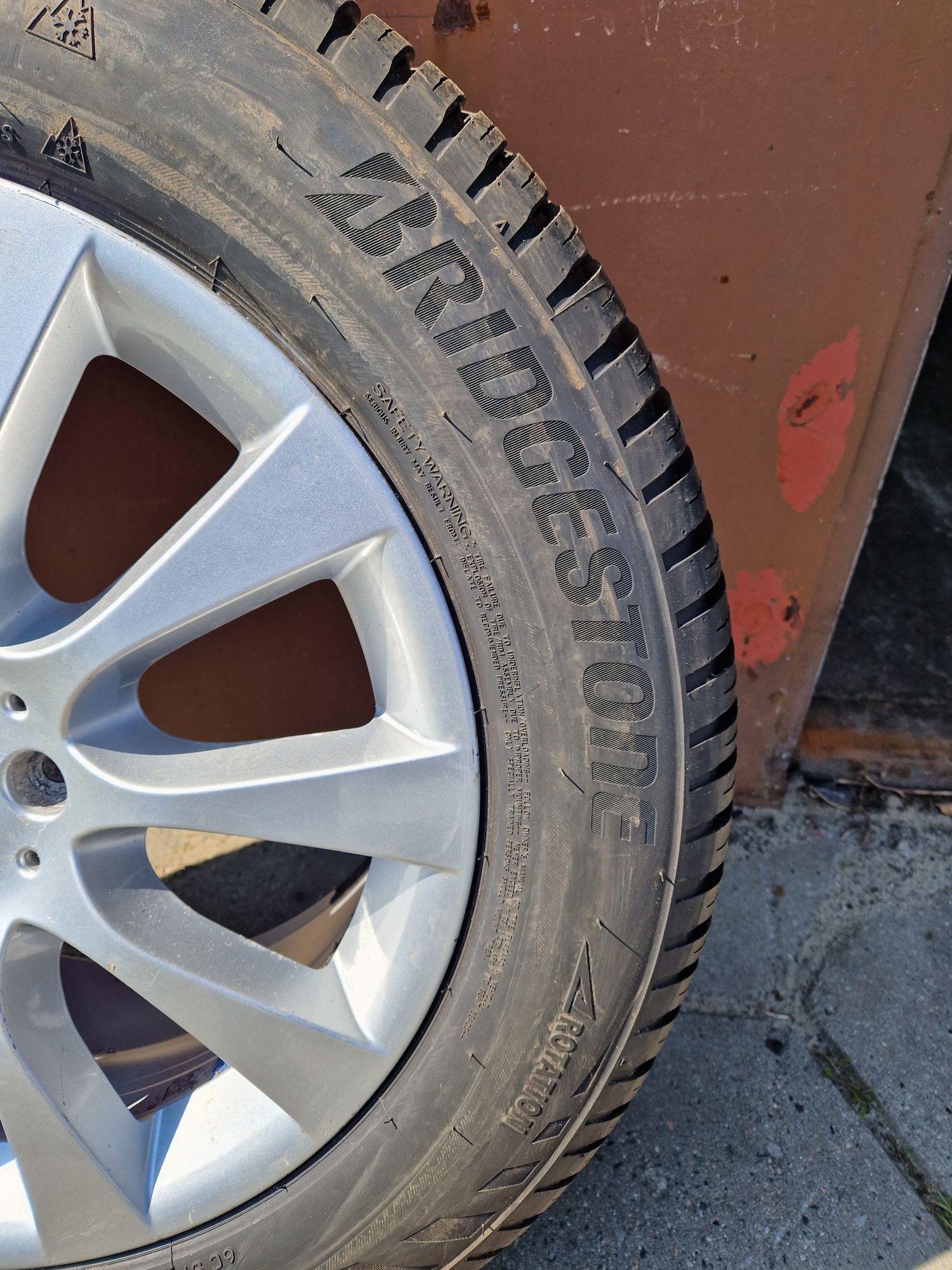 Oryginalne Koła Mercedes-Benz ML 255/55R18 Bridgestone 22r. Wielosezon